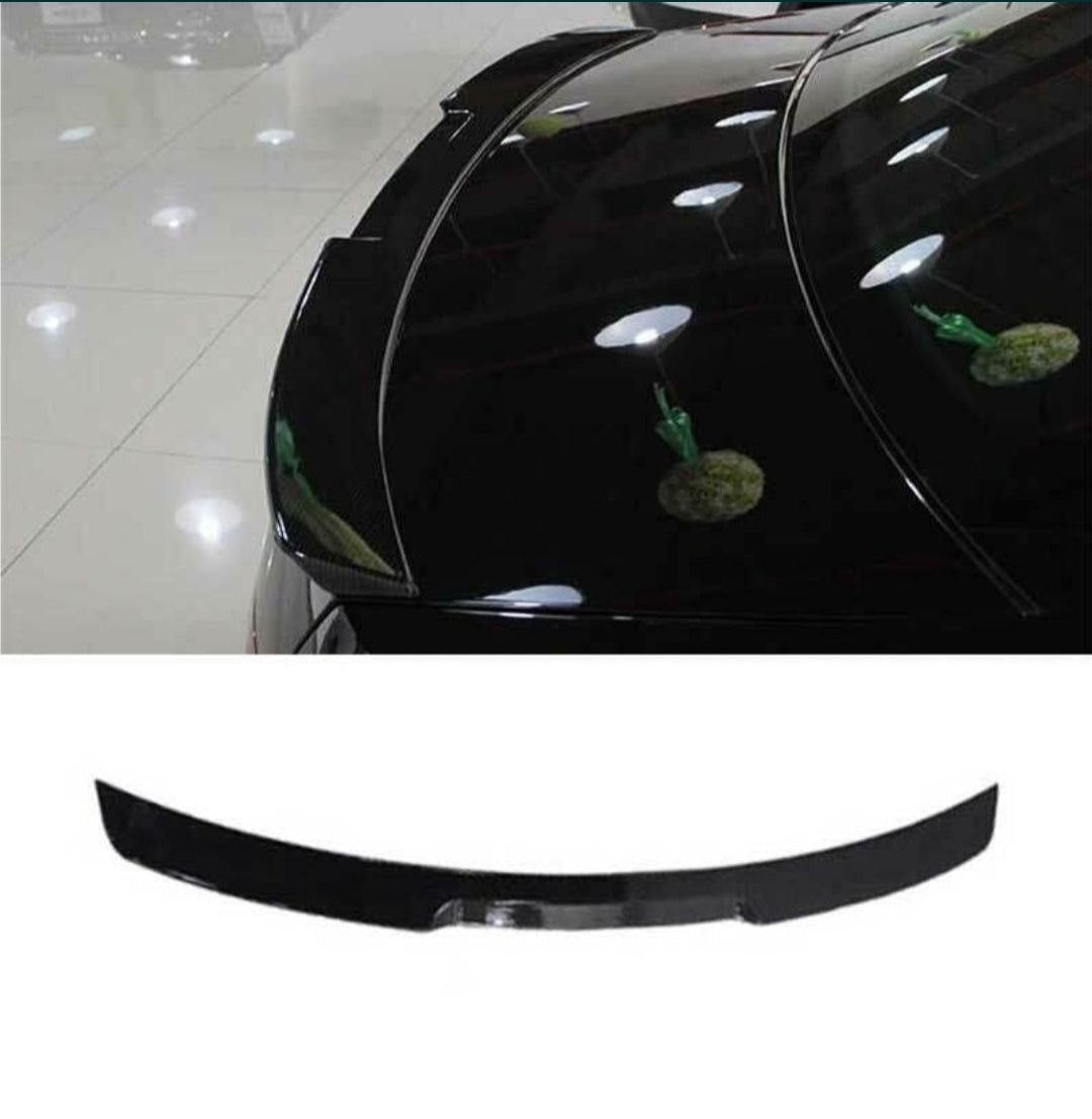 Eleron lip codita portbagaj Skoda Octavia 3 model M4 Style