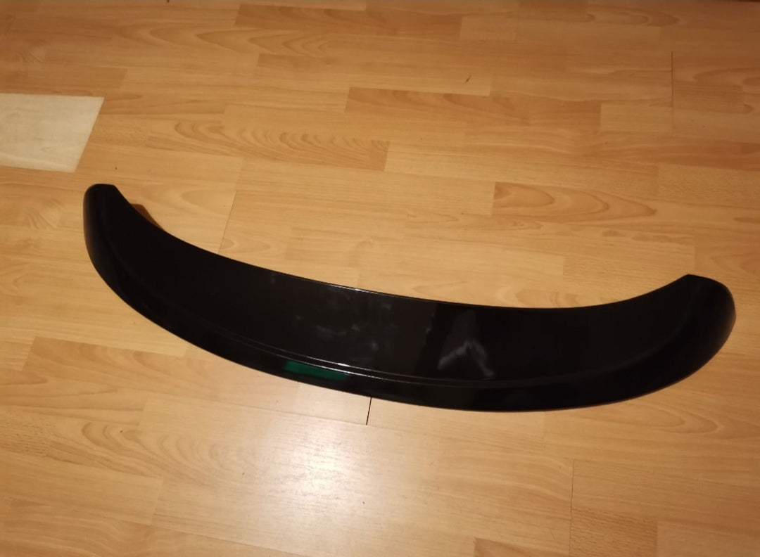 Eleron sport tuning luneta portbagaj VW Volksvagen Golf 6 MK 6 negru lucios