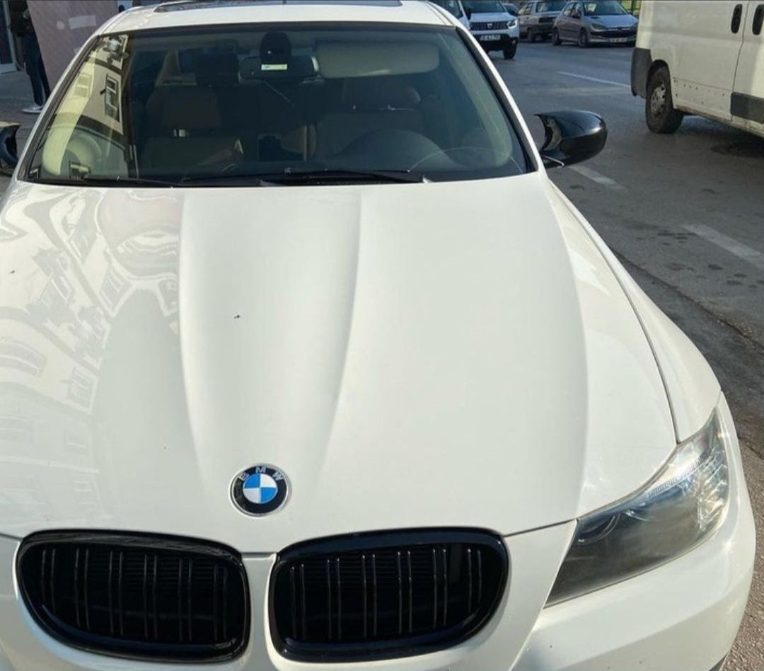 Capace Ornamente Oglinzi BMW Seria 3 E90 E91 LCI facelift model Batman