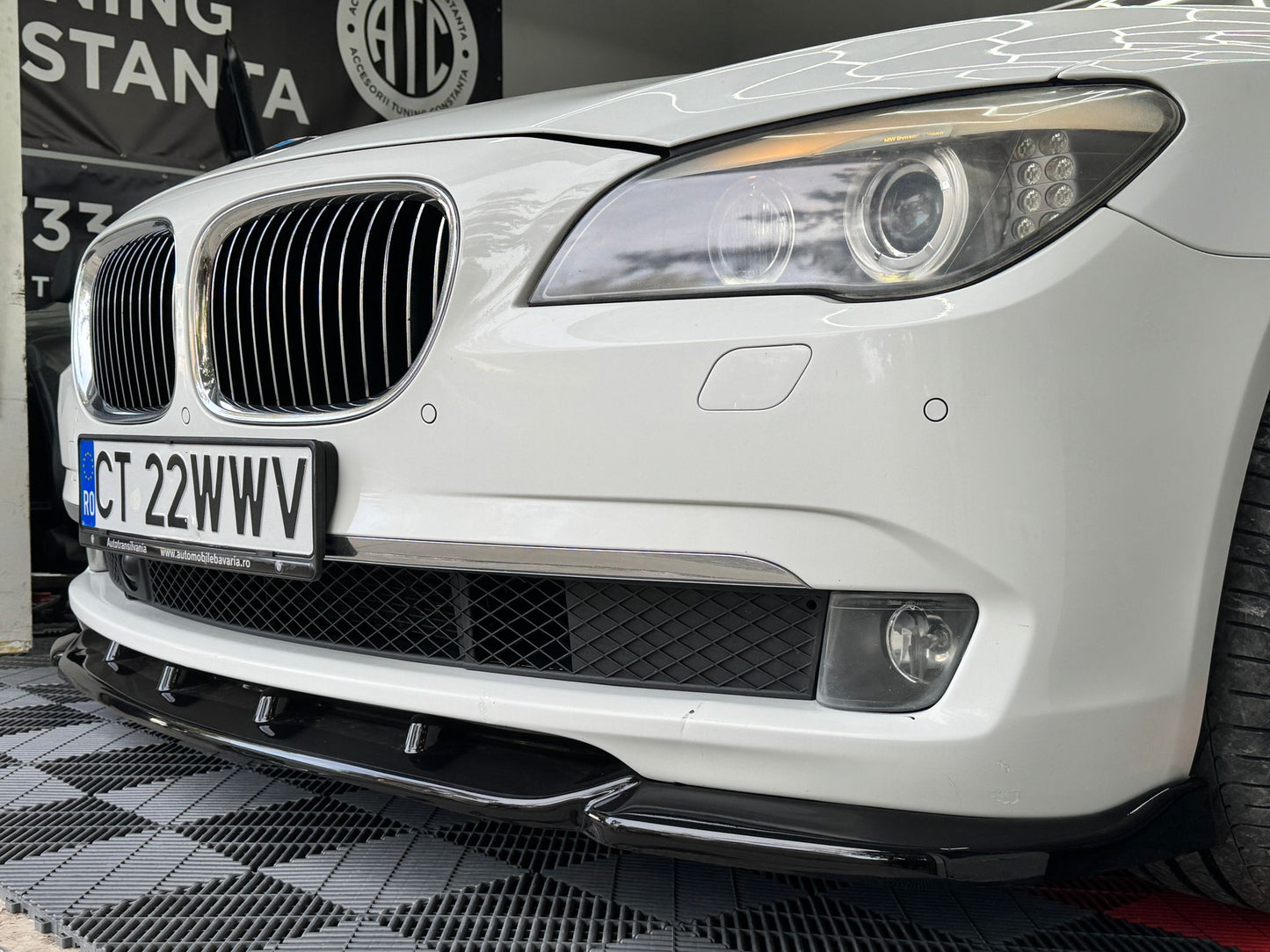 Spoiler fusta lip prelungire bara fata prelungire bara fusta BMW Seria 7 F01 Non Facelift M-Sport M Power M-Tech