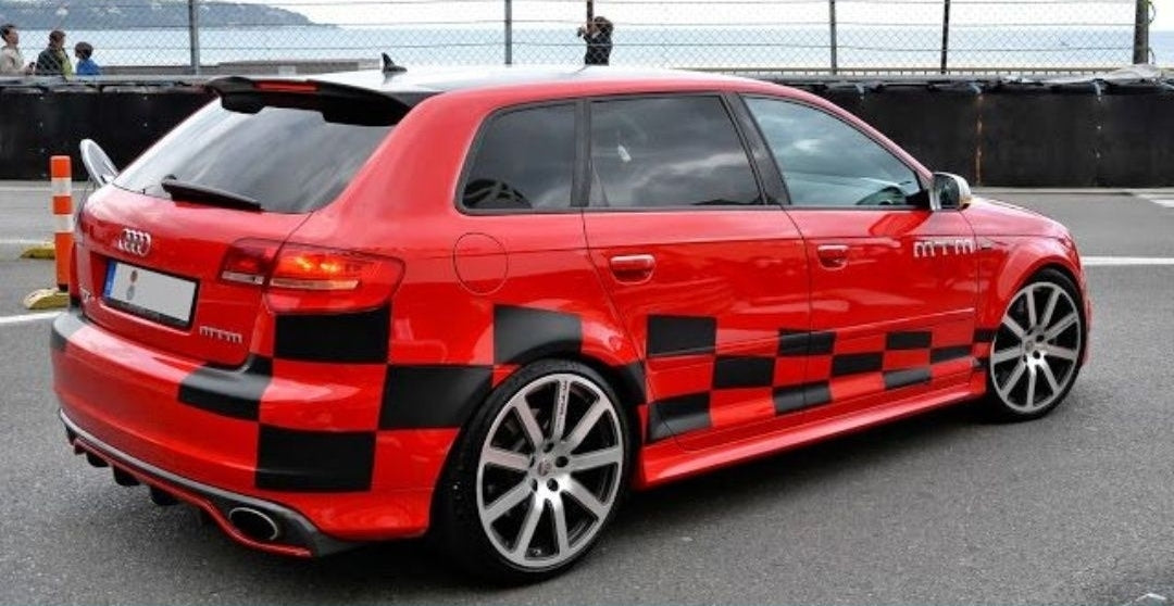 Eleron Audi A3 8P SPORTBACK RS3 3 usi si 5 usi negru lucios