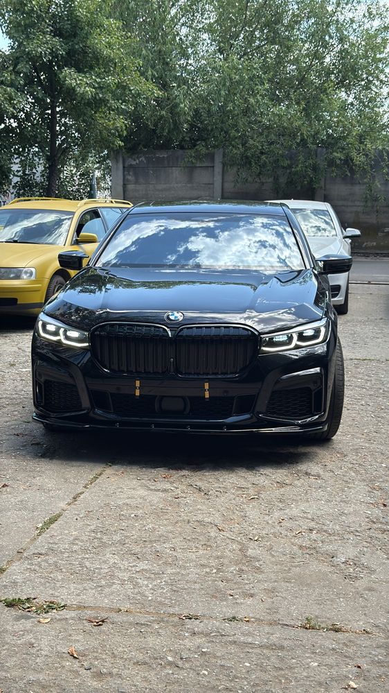 Spoiler fusta lip prelungire bara fata prelungire bara fusta BMW Seria 7 G11 G12 M-Sport M Power M-Tech
