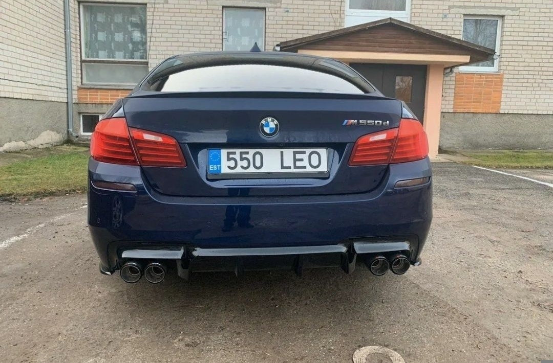 Difuzor bara spate BMW Seria 5 F10 M Performance lip negru