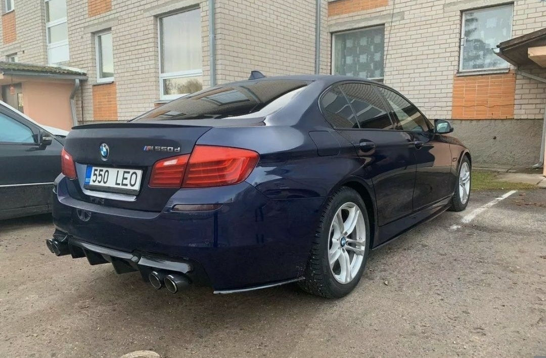 Difuzor bara spate BMW Seria 5 F10 M Performance lip negru