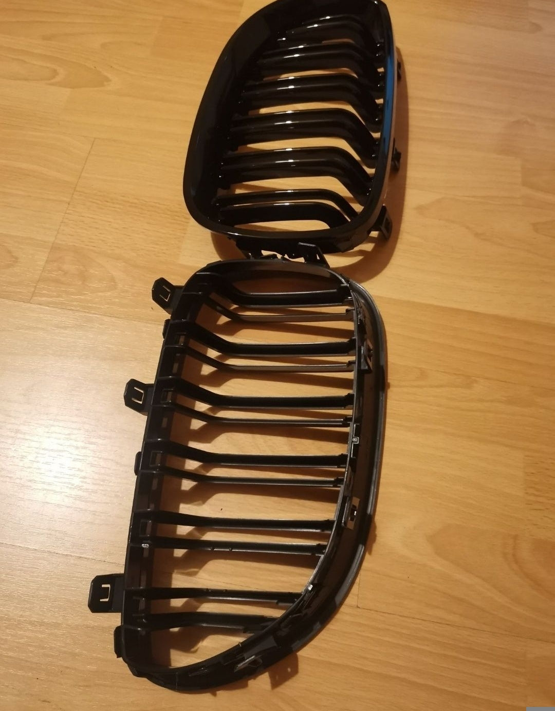 Grila dubla grilaj nari BMW Seria 3 E90 E91 FL facelift negru