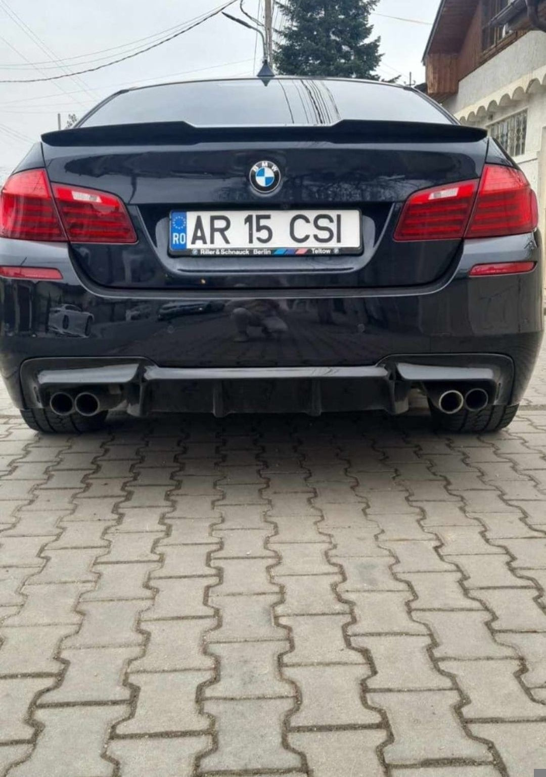 Eleron lip portbagaj BMW Seria 5 F10 2009-2016 model M4 negru lucios