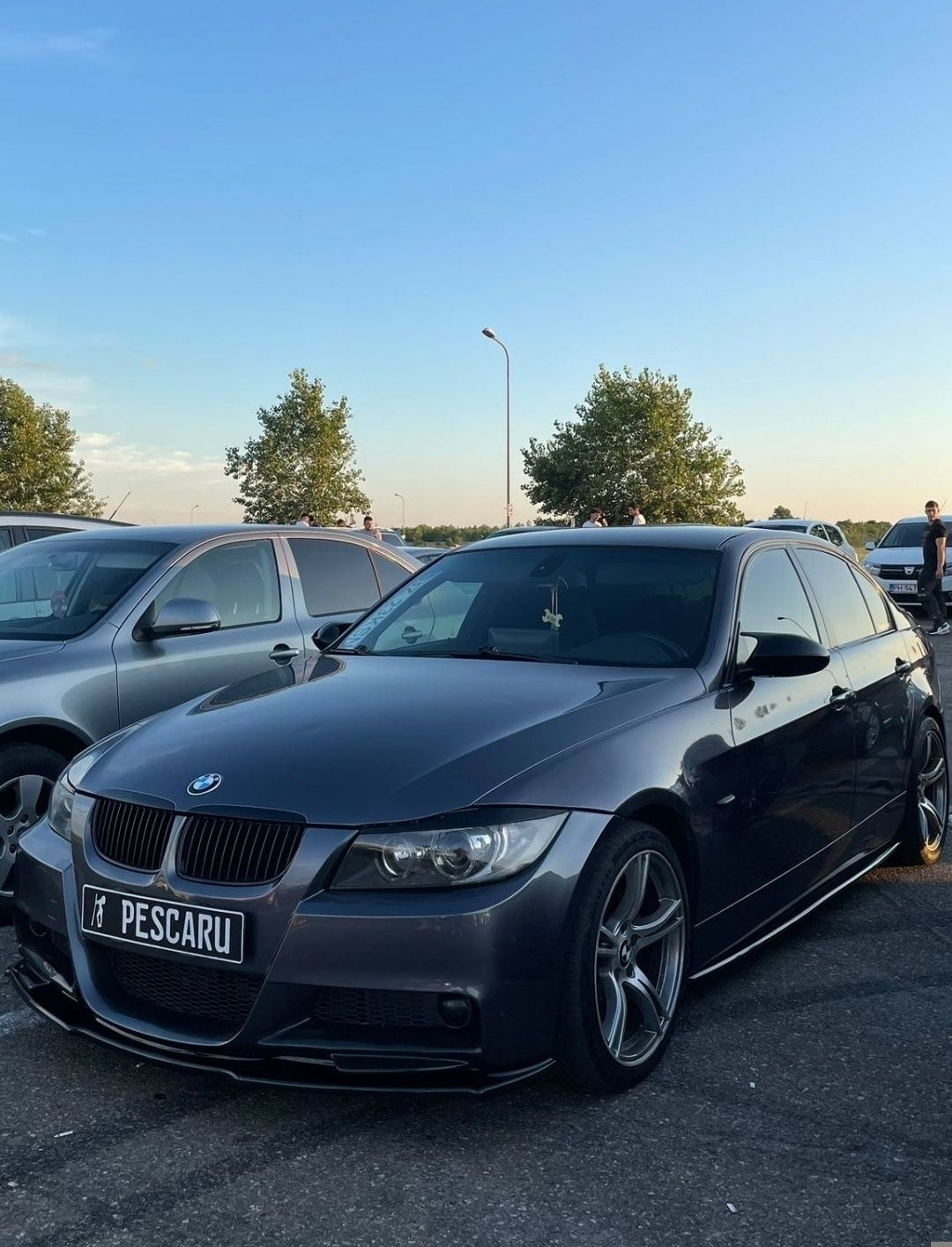 Prelungire Lip Bara Față BMW Seria 3 E90 E91 – M Tech  Negru Lucios